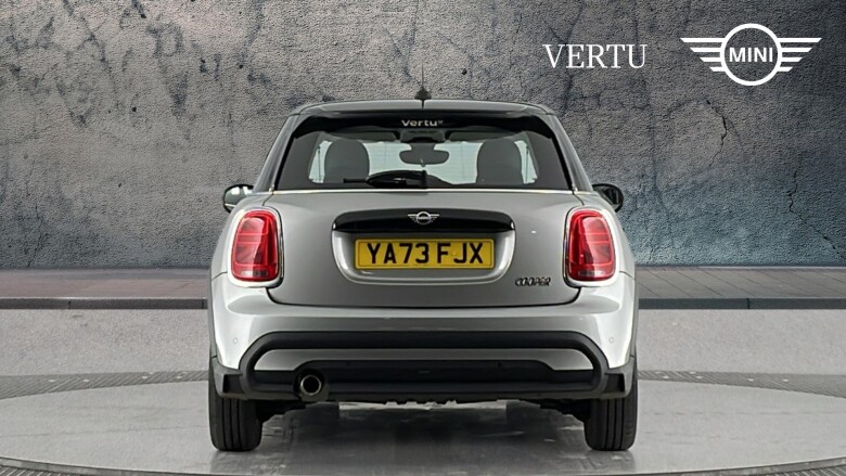 MINI Hatchback 1.5 Cooper Classic Premium 5dr Auto Petrol Hatchback